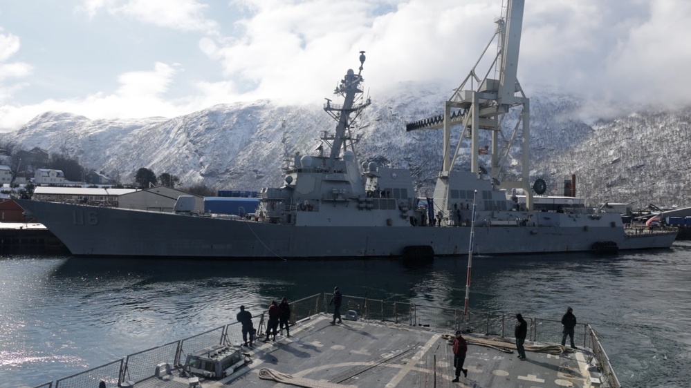 U.S. Navy Sailors pull in and flake all mooring lines during a sea-and-anchor detail