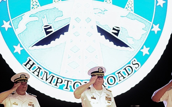 NCTS HR Holds Change of Command Ceremony