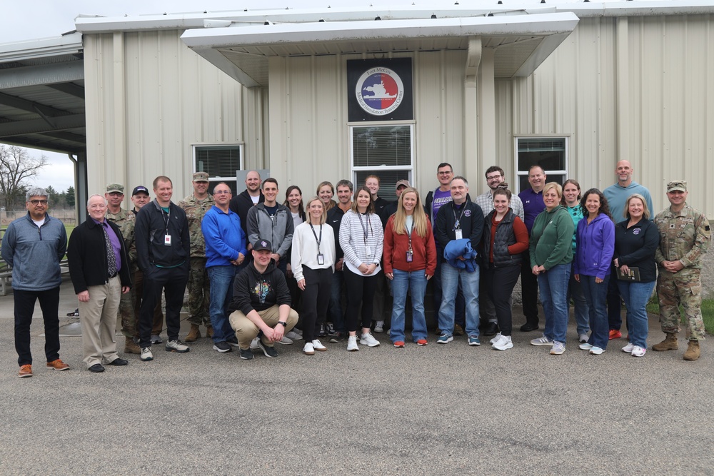 Educators Expand Knowledge of U.S. Army Reserve