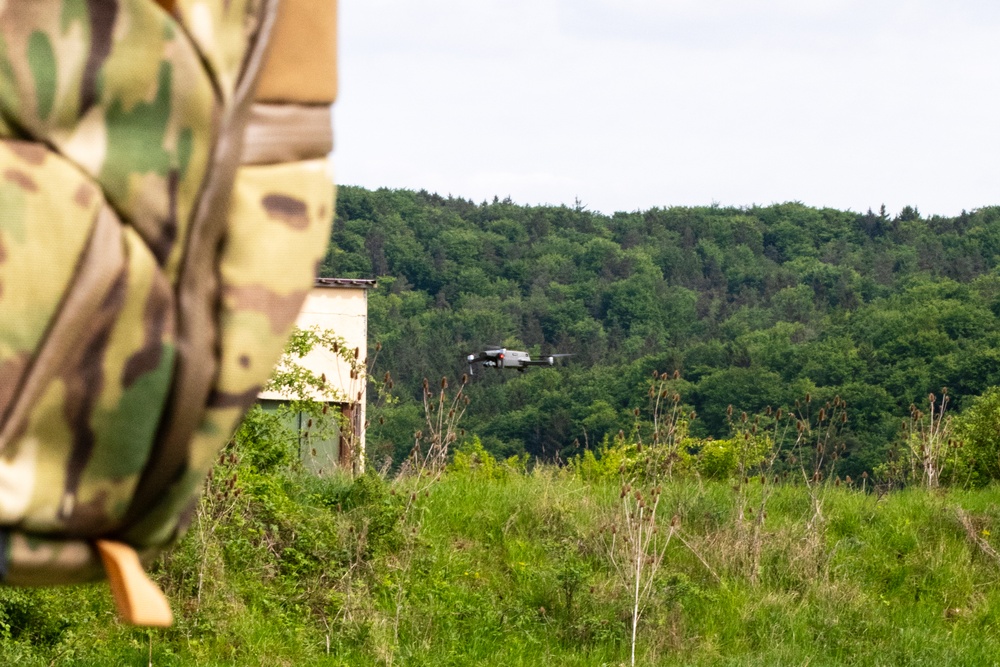 3rd Infantry Division Soldiers operate counter-Unmanned Aerial Systems during Combined Resolve 25-02