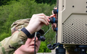 3rd Infantry Division Soldiers operate counter-Unmanned Aerial Systems during Combined Resolve 25-02