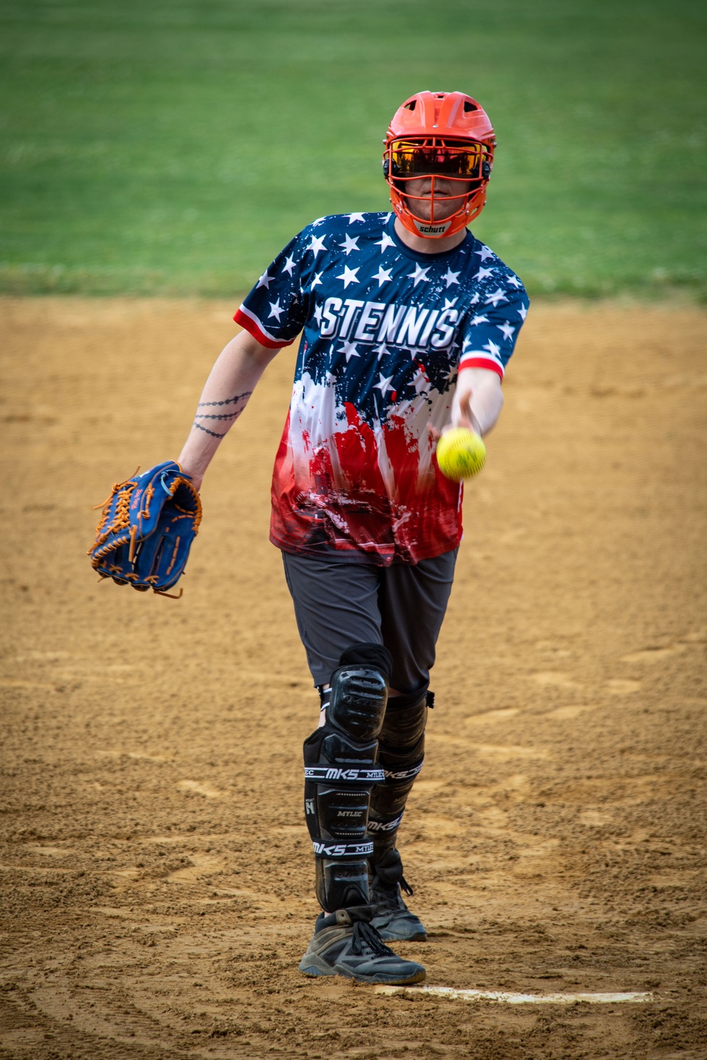 USS John C. Stennis (CVN 74) Sailors Participate in Softball Game