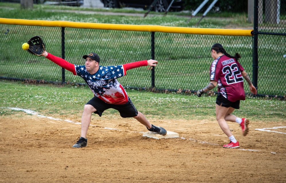 USS John C. Stennis (CVN 74) Sailors Participate in Softball Game