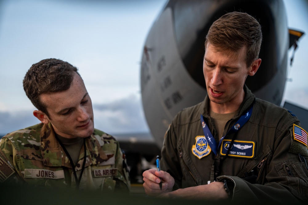 6th ARW executes 24-hour operations during NORI