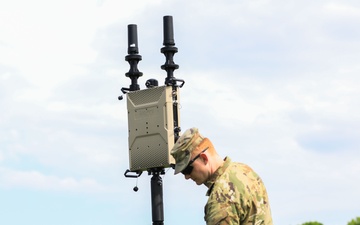 3rd Infantry Division Soldiers operate counter-Unmanned Aerial Systems during Combined Resolve 25-02