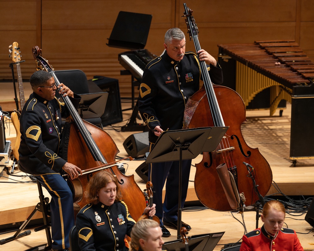 U.S. Army Band and Chorus performs Star Wars concert
