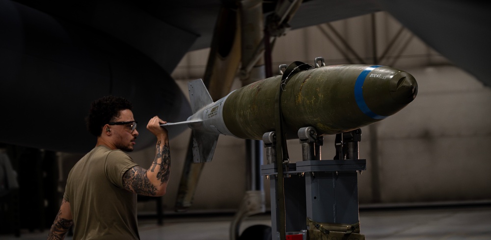 5th AMXS competes in 2025 1st Quarter Weapons Load Competition