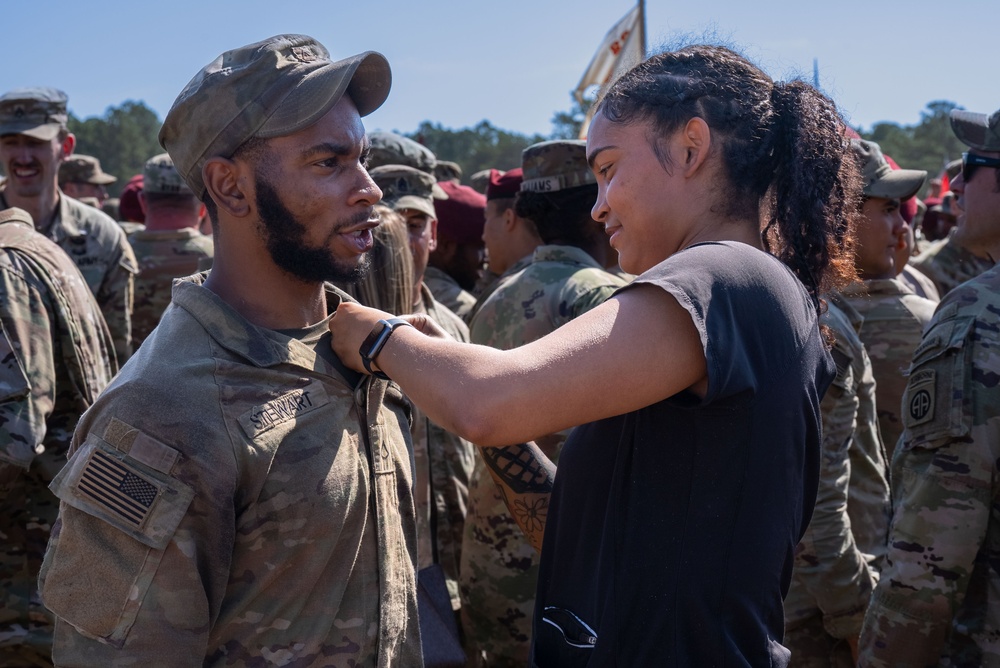 Paratroopers receive E3Bs