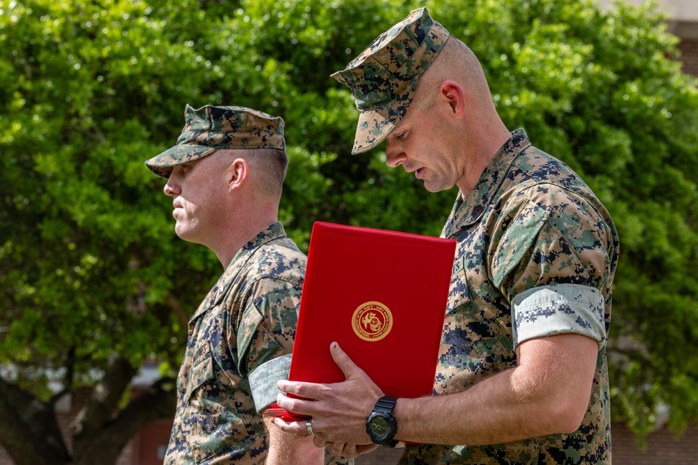Marine from Washington, D.C. receives Instructor of the Year Award