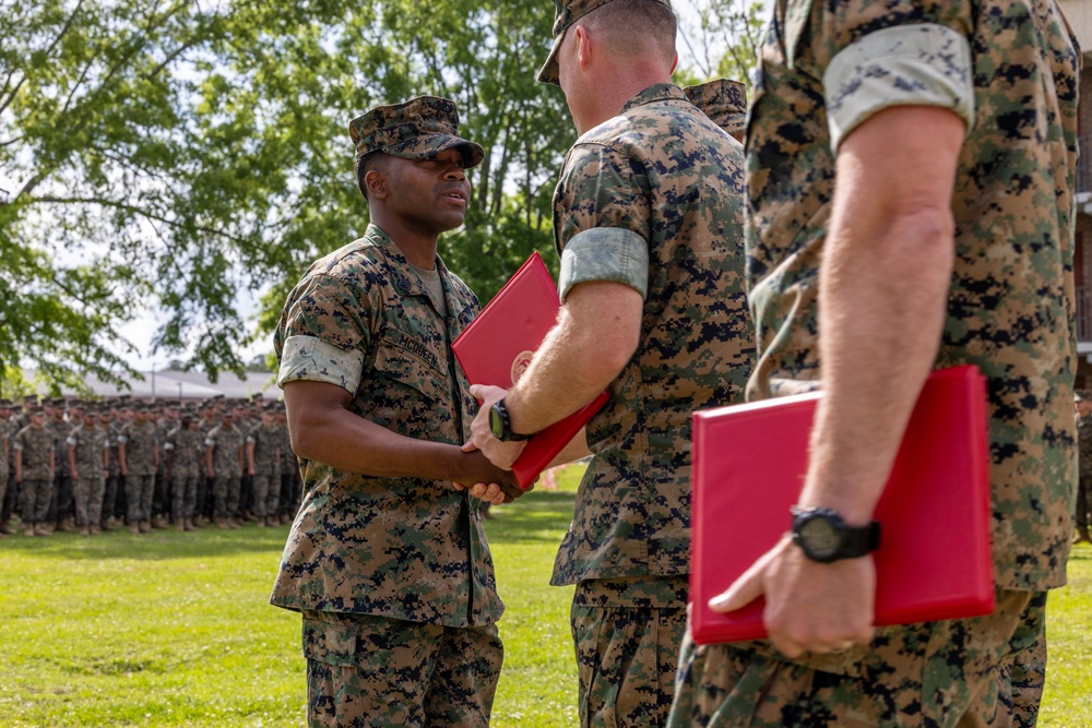 Marine from Washington, D.C. receives Instructor of the Year Award