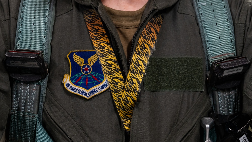 509th OSS AFE flight prepares life support equipment for pilots