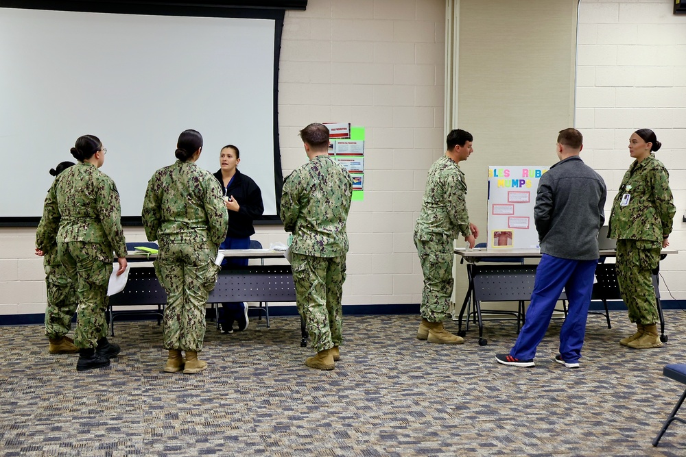 Readiness takes center stage at NMRTC Twentynine Palms Nursing and Corpsmen Skills Fair