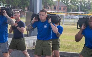 Dakota Meyer visits MCRD Parris Island, S.C.