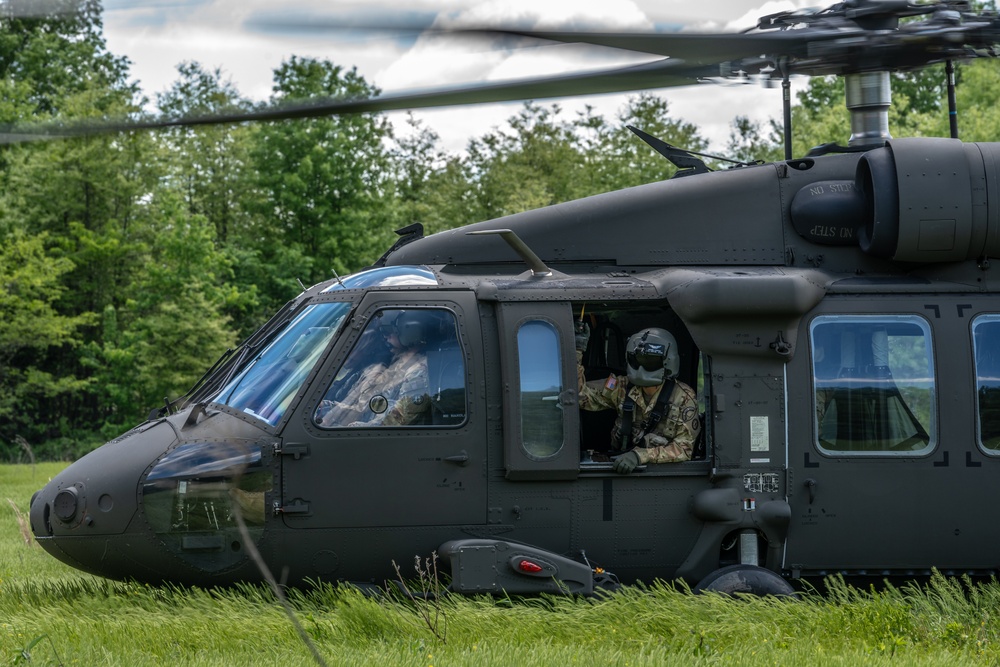 509th SFS enhances joint force capabilities with ARNG 1-135 AHB