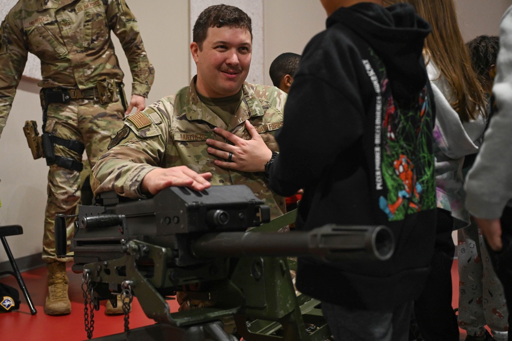 19 AW, 314 AW engage local students during career day