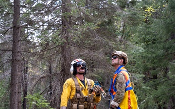 571 MSAS Sharpens Survival Skills at Washington Ridge