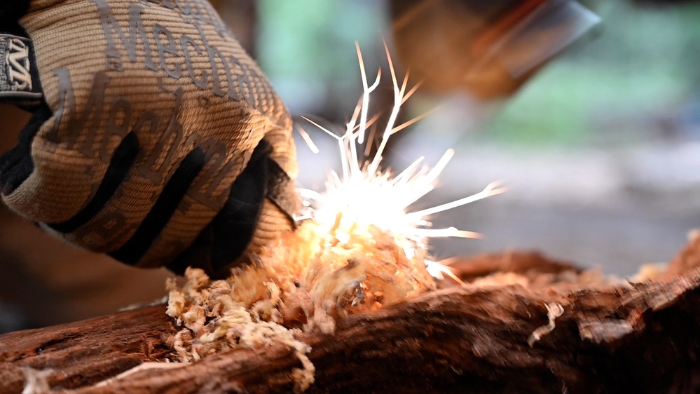 571 MSAS Sharpens Survival Skills at Washington Ridge