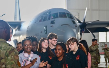 Aim High: Arkansas high school students visit Herk Nation