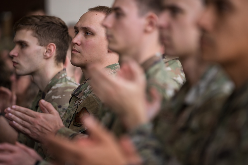 Gen. Cotton presents the 509th Bomb Wing with 2024 Omaha Trophy