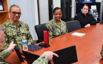 Commander, Navy Recruiting Command Visits NTAG Ohio River Valley