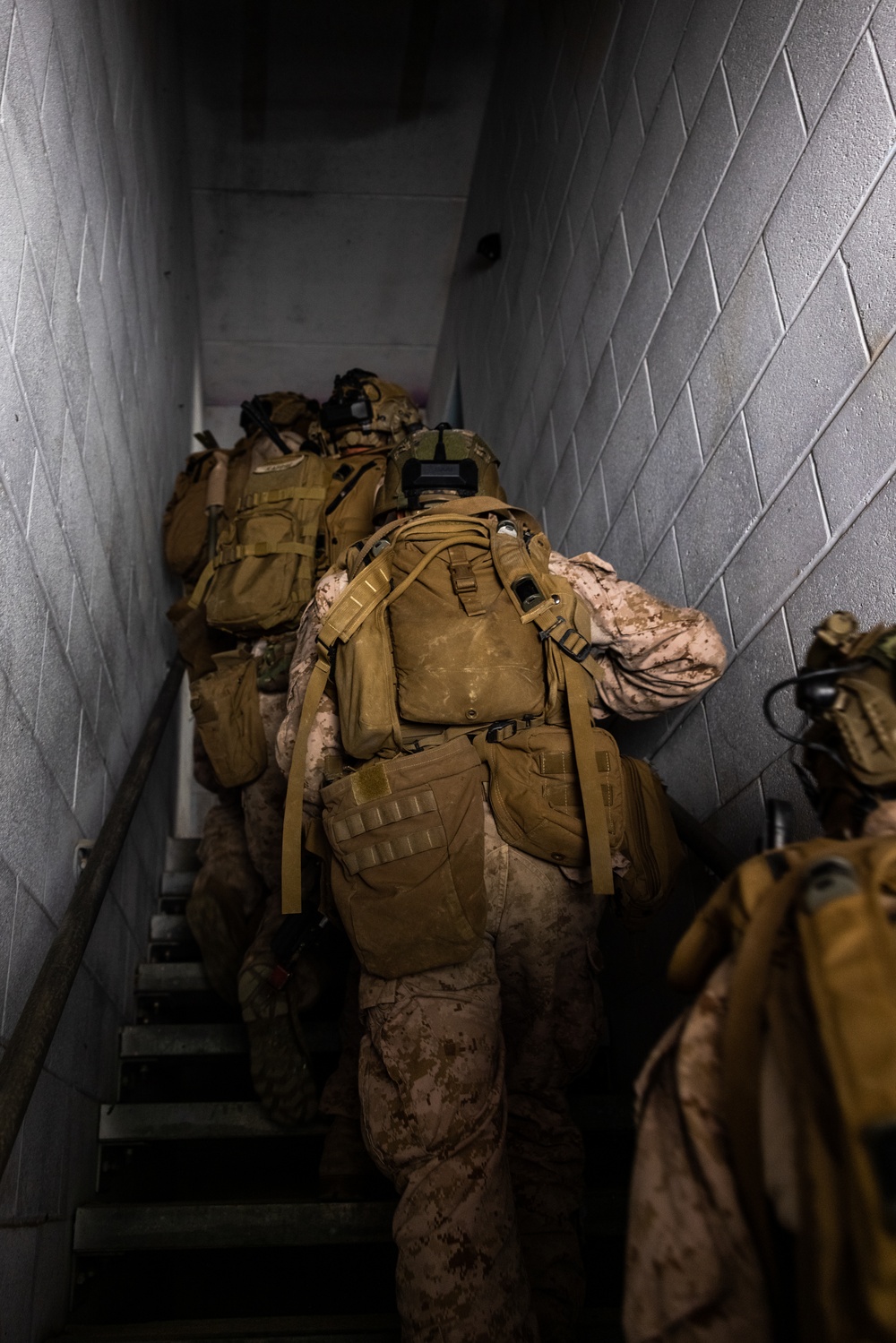 3rd Bn., 1st Marines conducts day, night raids during EOTG raid leaders course