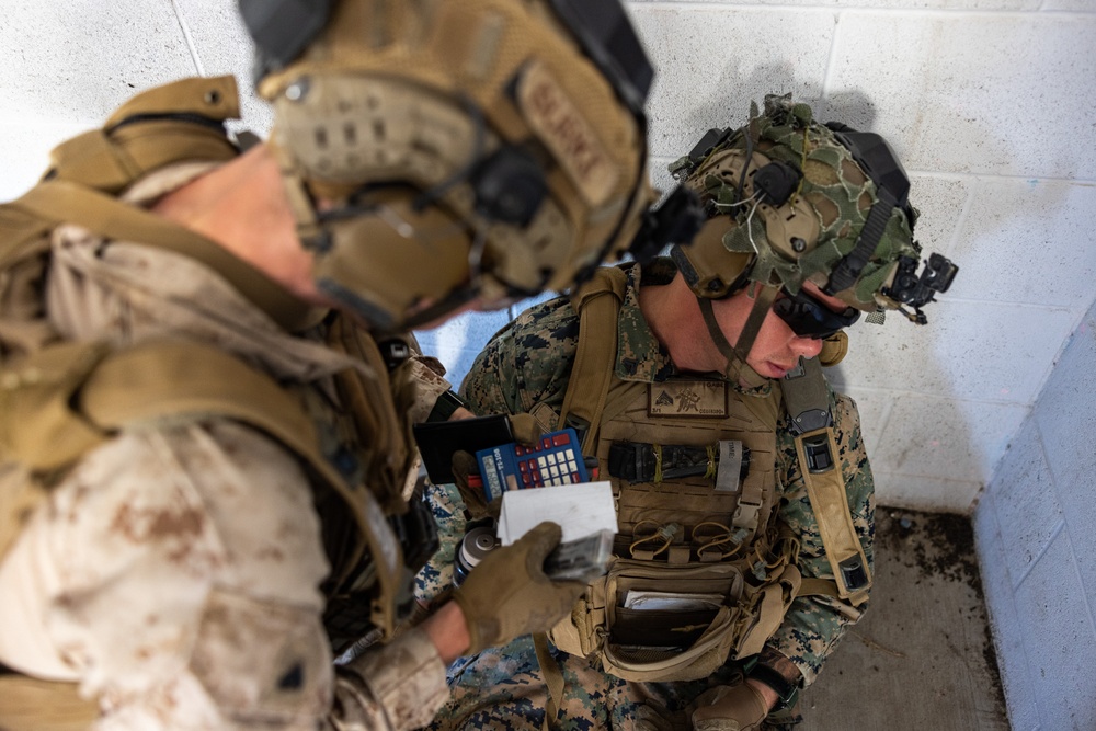 3rd Bn., 1st Marines conducts day, night raids during EOTG raid leaders course