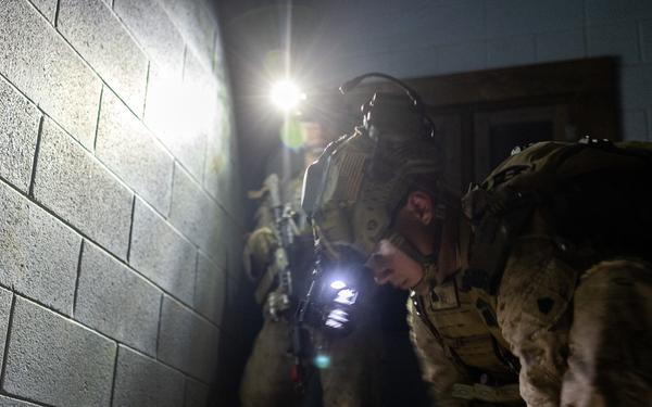 3rd Bn., 1st Marines conducts day, night raids during EOTG raid leaders course