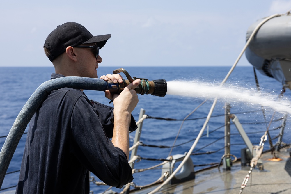 Curtis Wilbur Conducts Freshwater Washdown
