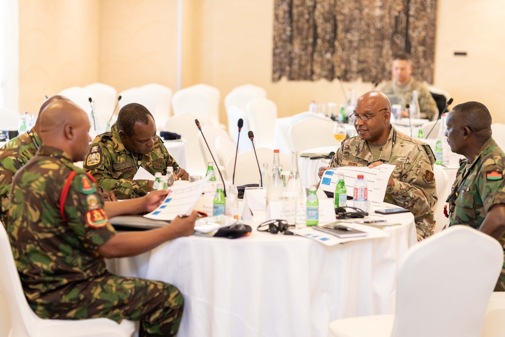 Senior enlisted leaders hold group discussions during ALFS 25