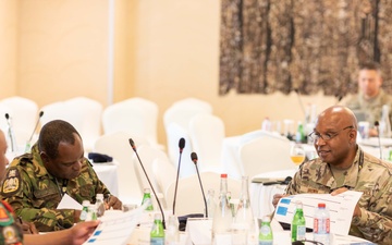 Senior enlisted leaders hold group discussions during ALFS 25