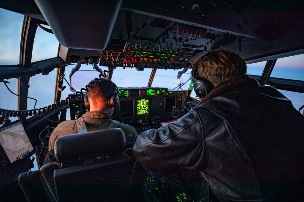 U.S. Marines arrive in Alaska for exercise Kodiak Mace 25
