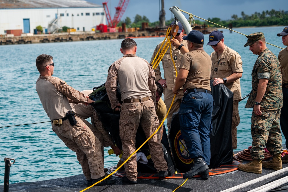 USS Alexandria (SSN 757) and III Marine Expeditionary Force conduct integration exercise in Guam