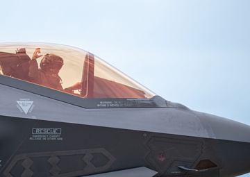 BH 25-2: 355 EFS hones ACE capabilities at Futenma