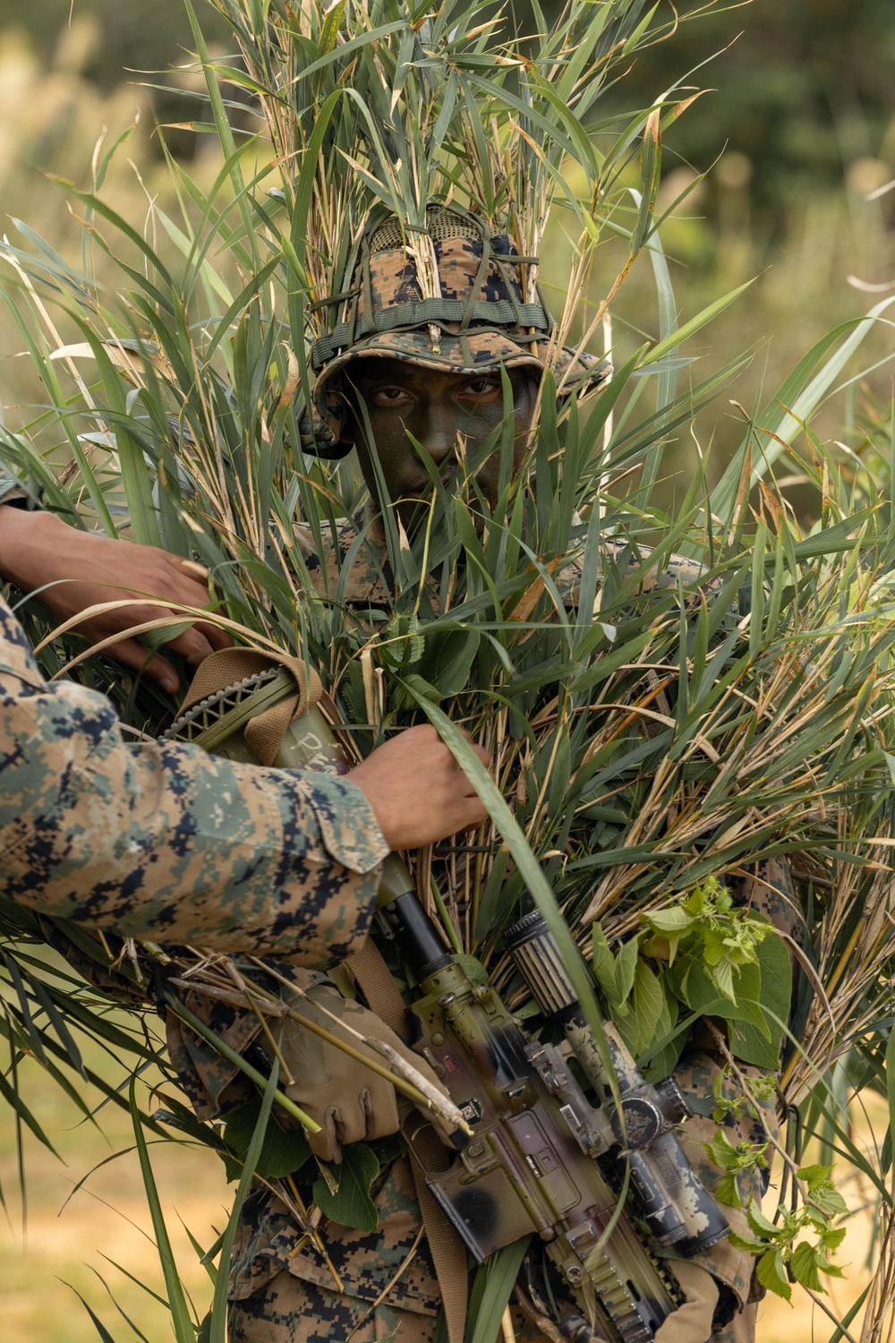 12th LCT Marines Improve Concealment Techniques