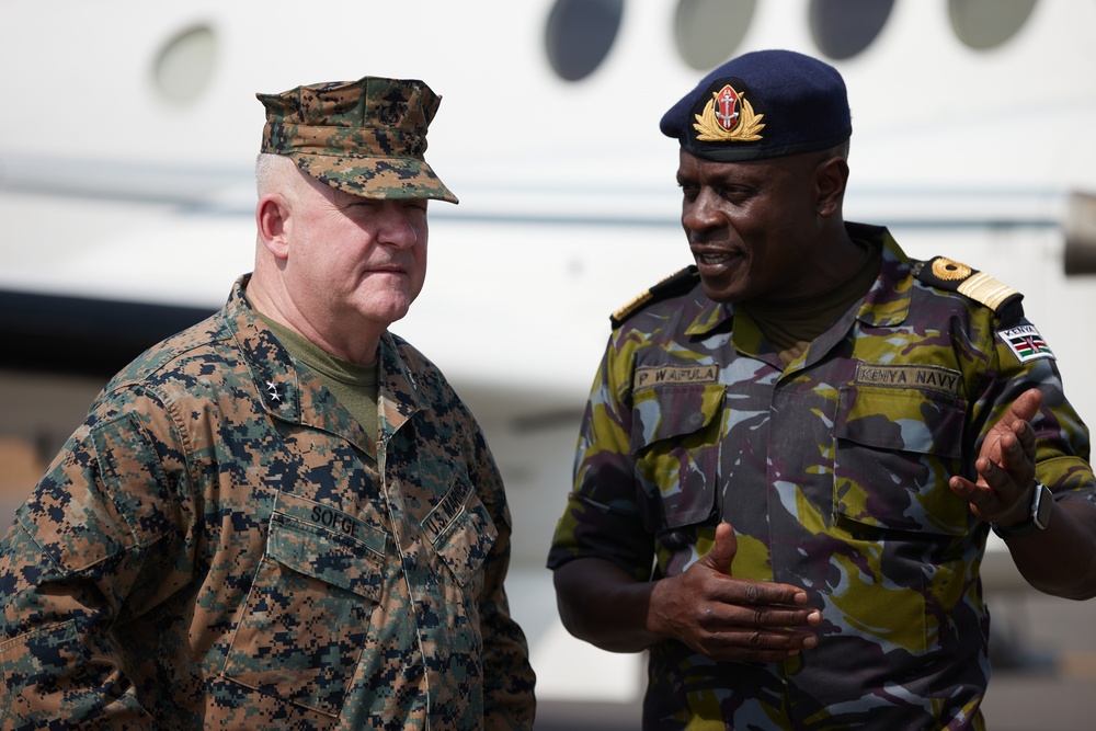 MARFOREUR/AF Meets with Kenya Navy - Manda Bay