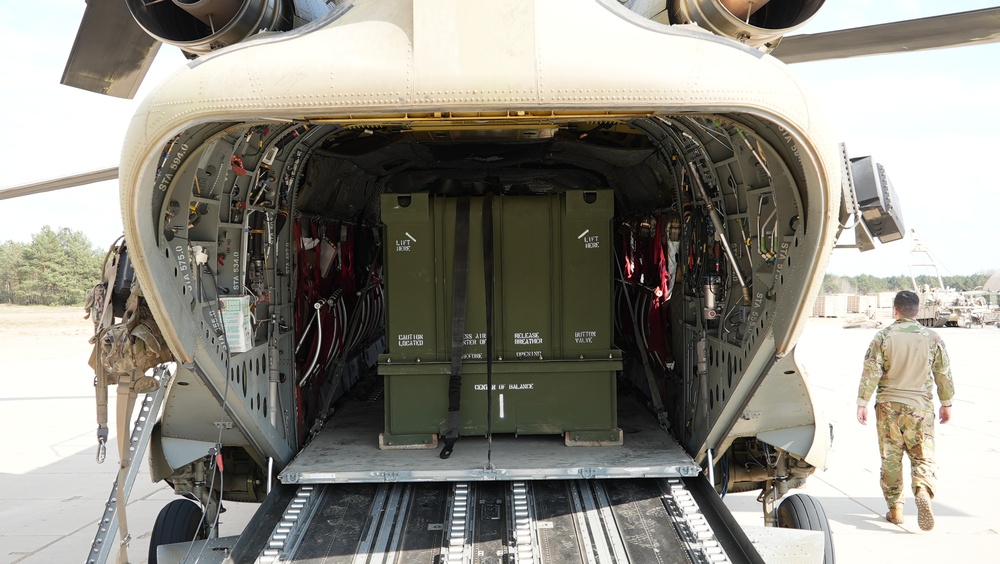 Chinook Crew Accelerates Critical Logistics Support at DCTC