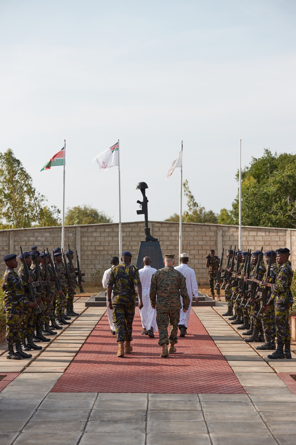 MARFOREUR/AF Meets with Kenya Navy - Manda Bay