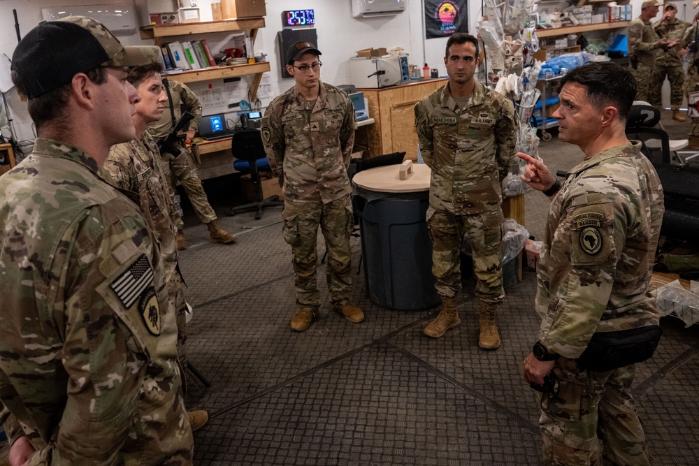 One team: CJTF-HOA leaders visit troops in Kismayo, Somalia