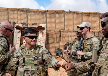 One team: CJTF-HOA leaders visit troops in Kismayo, Somalia