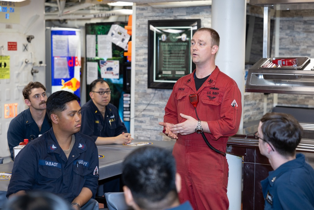 Curtis Wilbur Conducts In-Port Emergency Team Drill