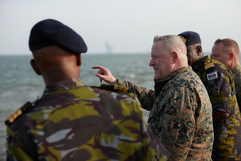 MARFOREUR/AF Meets with Kenya Navy - Manda Bay