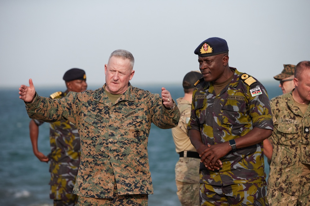 MARFOREUR/AF Meets with Kenya Navy - Manda Bay