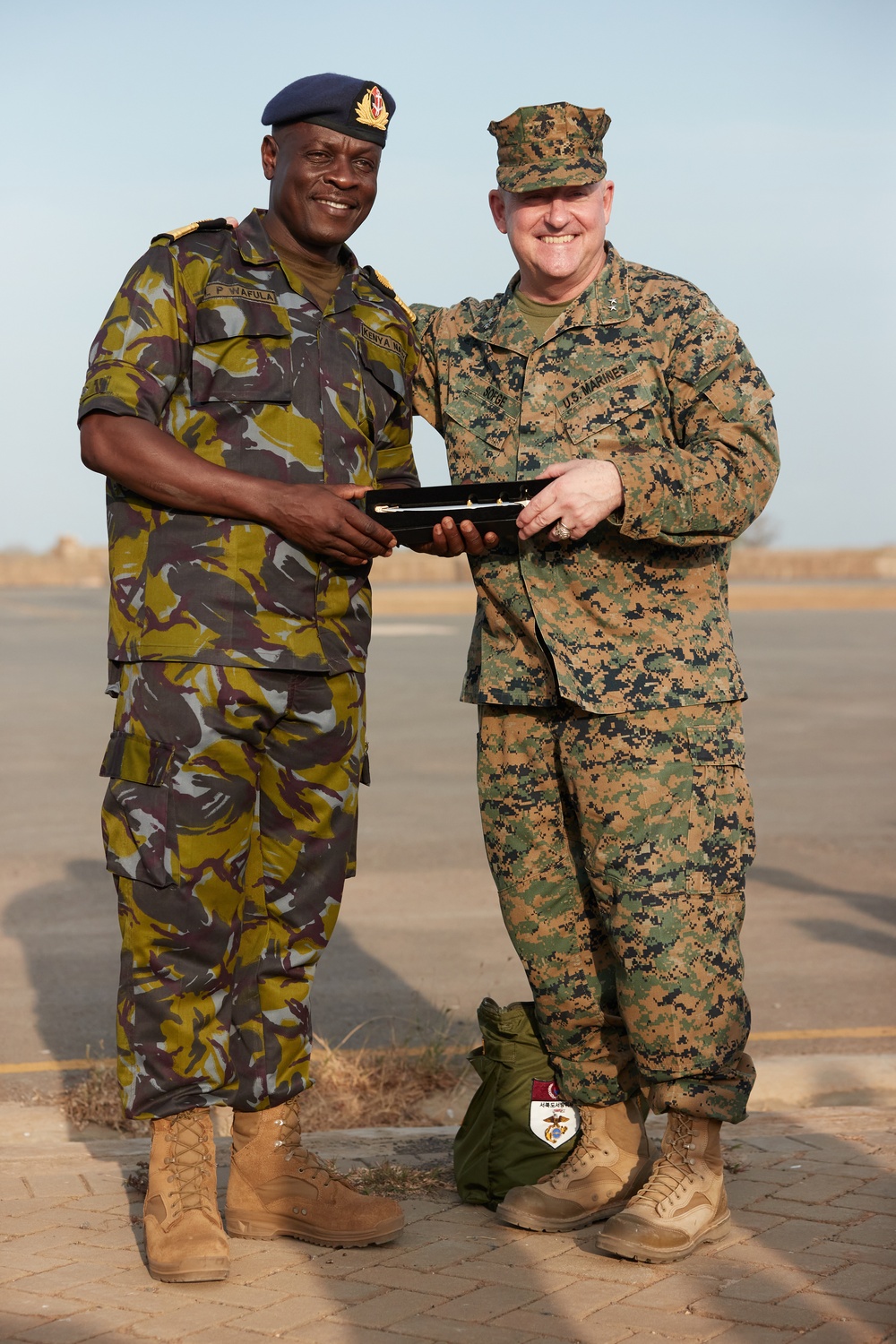 MARFOREUR/AF Meets with Kenya Navy - Manda Bay