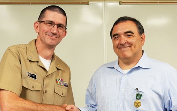 NAMRU San Antonio Research Director awarded Civilian Service Commendation Medal