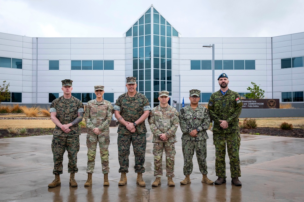 USSTRATCOM CSEL visits NORAD and USNORTHCOM headquarters