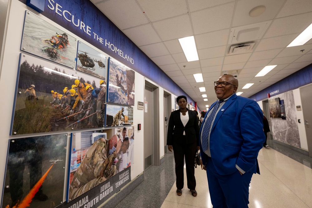 IVLP Participants Visit Pentagon