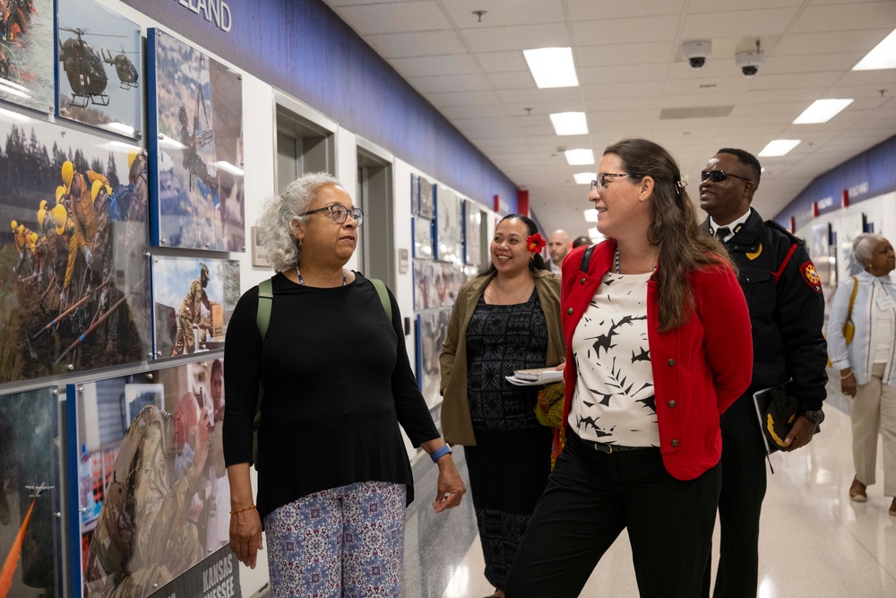 IVLP Participants Visit Pentagon