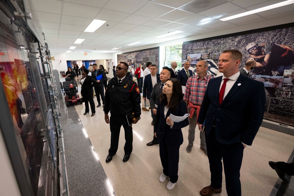 IVLP Participants Visit Pentagon