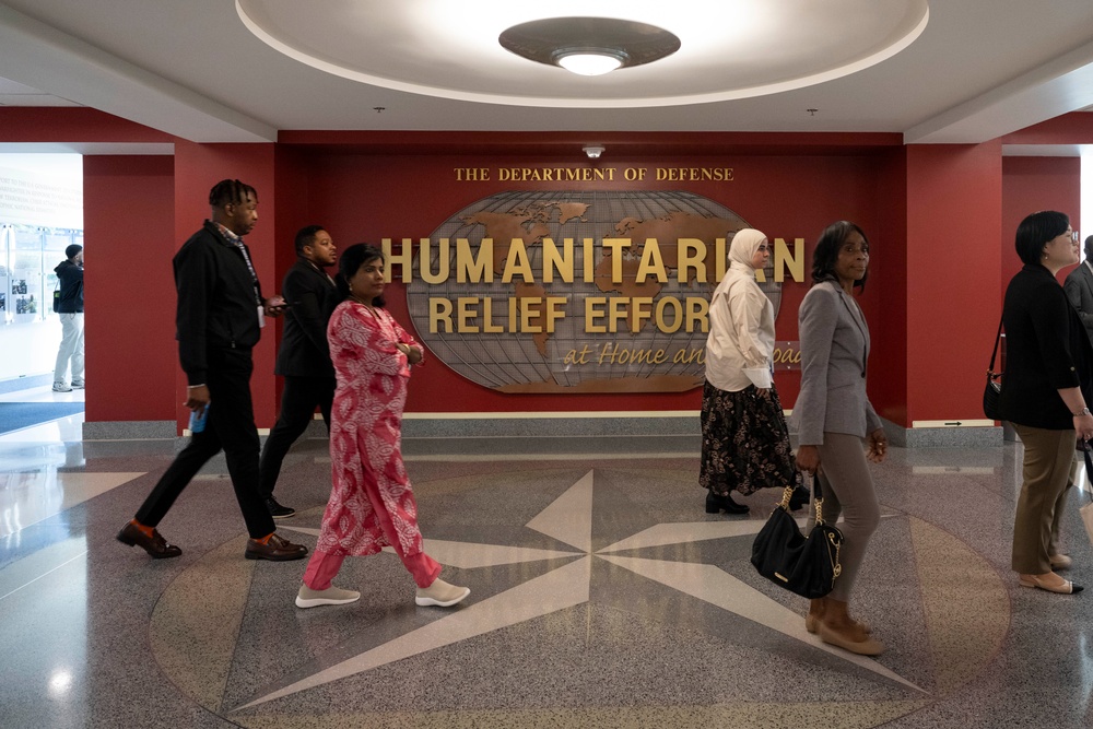 IVLP Participants Visit Pentagon