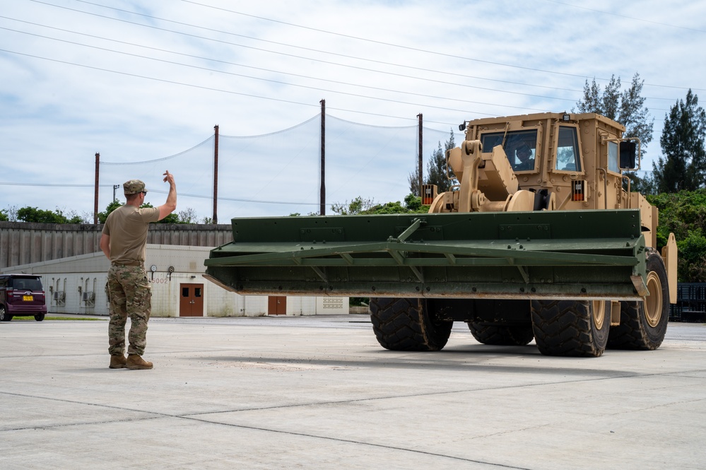 BH 25-2: USAF and Navy train for rapid airfield recovery